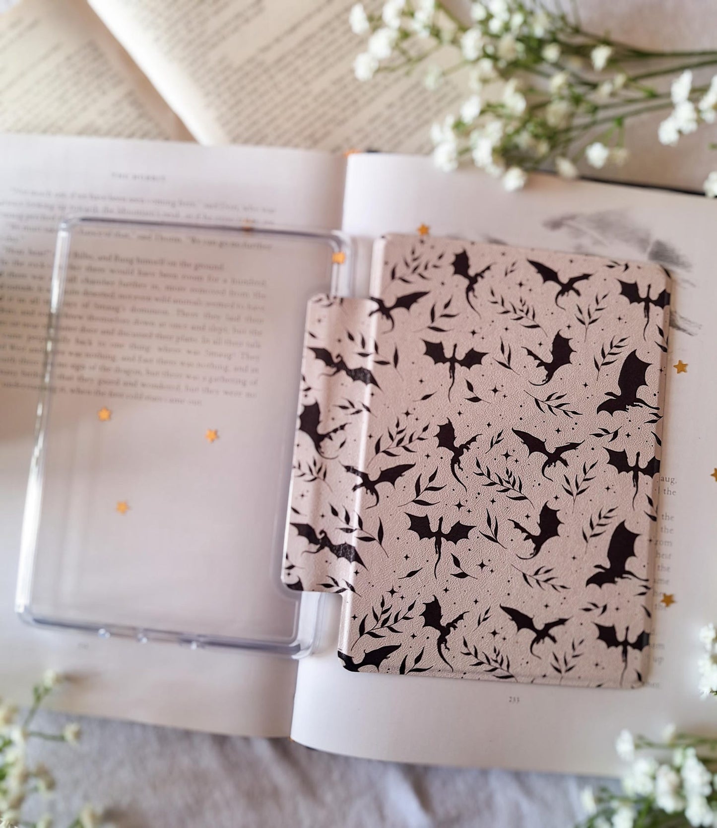 dragon pattern kindle case paperwhite 11th gen 6.8", fantasy kindle case