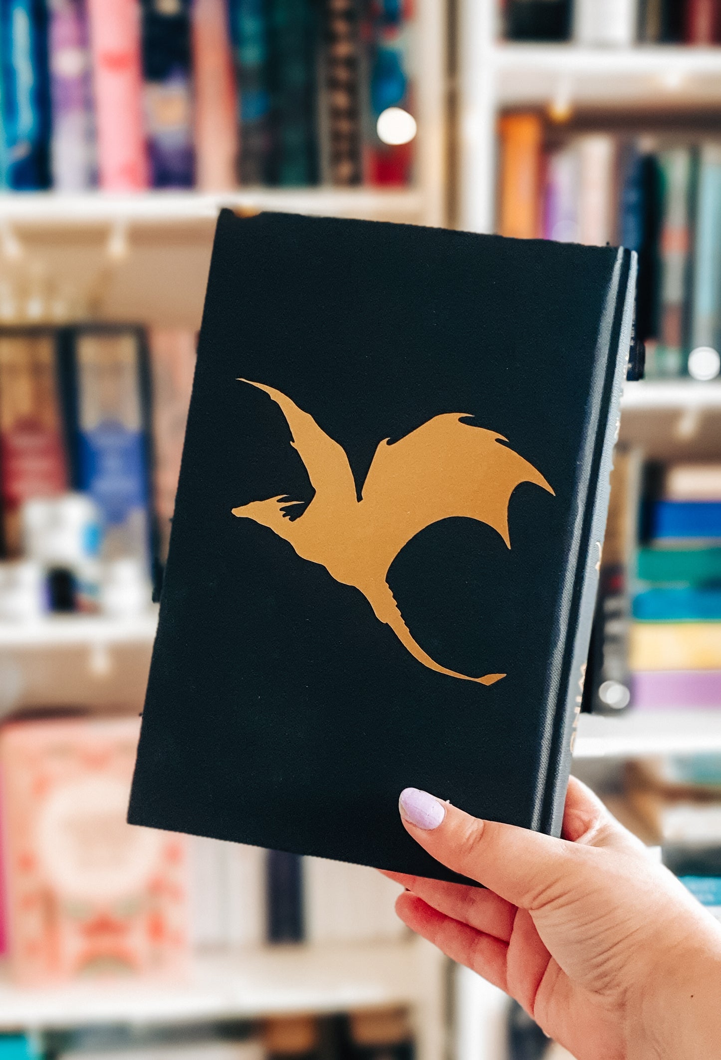 Dragon gold vinyl decal for book covers (book NOT included)
