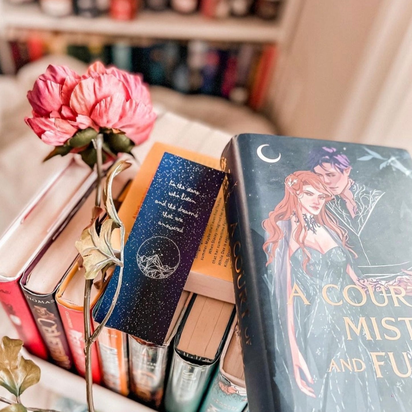 ACOTAR Velaris bookmark - officially licensed by Sarah J. Maas