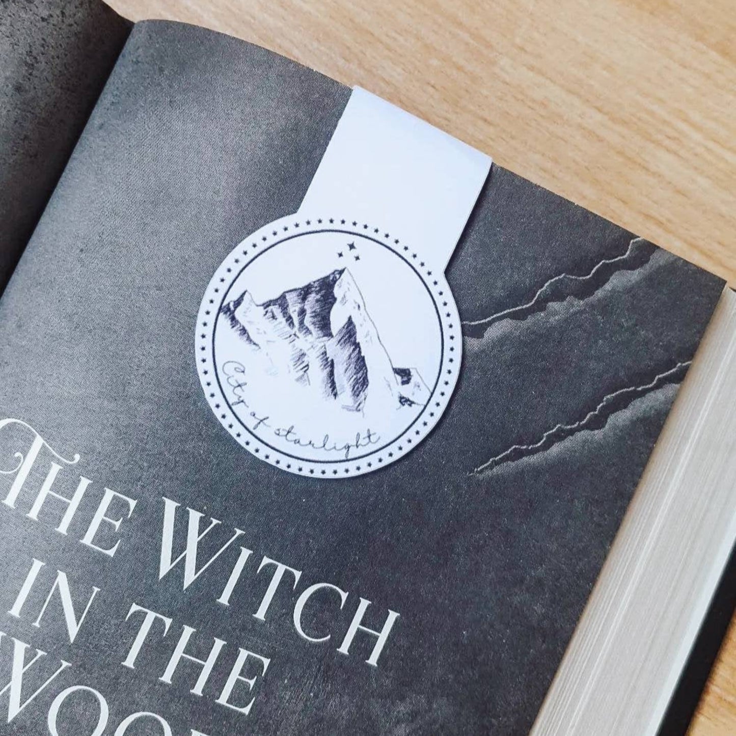 ACOTAR velaris magnetic bookmark - officially licensed by Sarah J. Maas