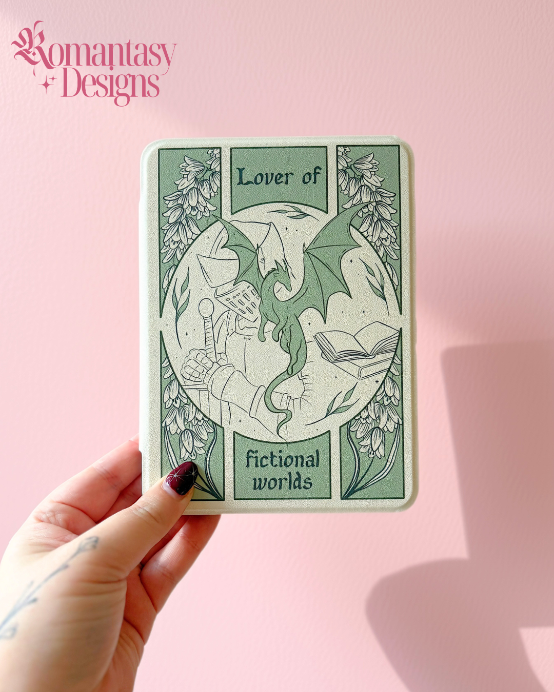 Lover of fictional worlds kindle case with clear back Paperwhite 12th 7"/11th 6.8"/basic 2022/2024