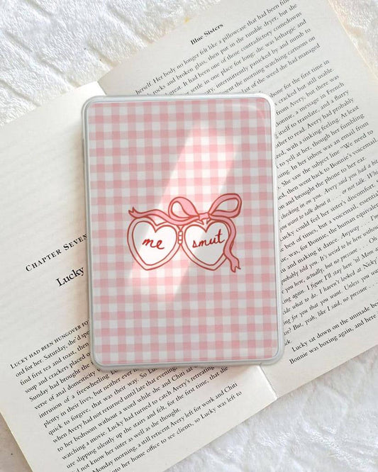Gingham heart locket me + smut Kindle insert