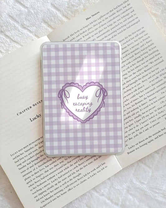 Gingham busy escaping reality heart Kindle insert