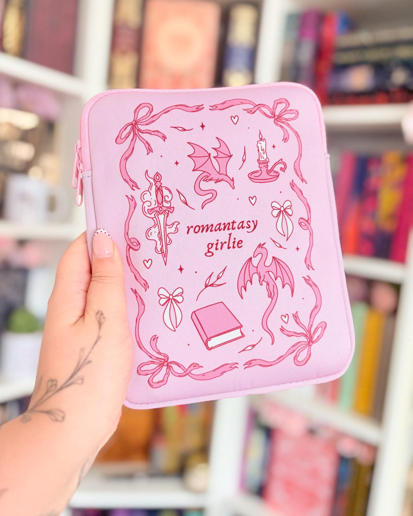 Romantasy Girlie book/kindle sleeve pink medium size