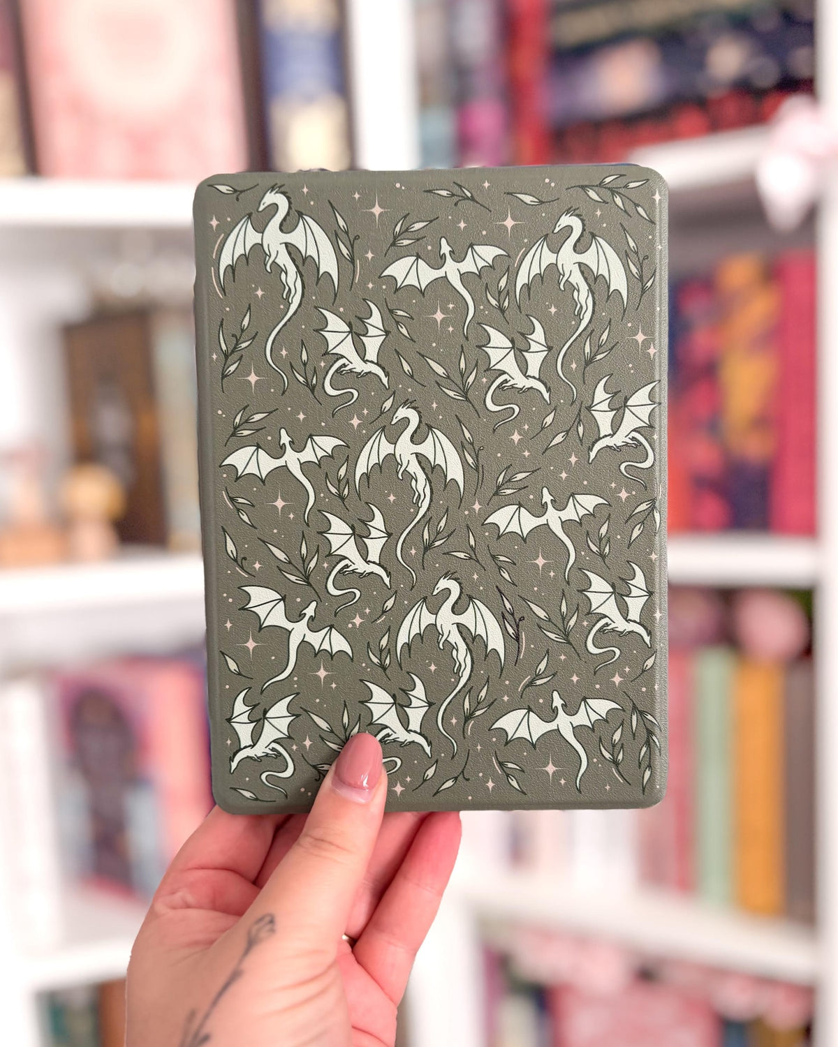 Green dragon pattern kindle case with clear back Paperwhite 12th 7"/11th 6.8"/basic 2022/2024
