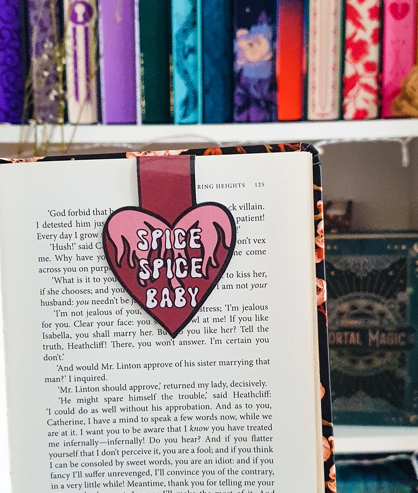 Spicy books loveheart magnetic bookmark